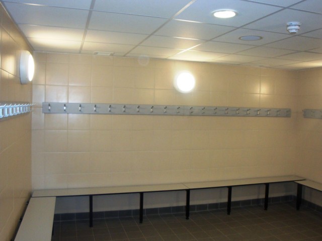 Brentford Fountain Leisure Centre, Changing Room Seating