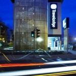 Travelodge Borehamwood, Exterior
