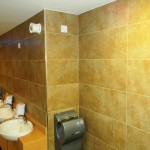 One Leisure, St. Neots - Male Changing Room4