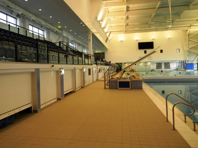 Garons Pool - Dive Pool Surround