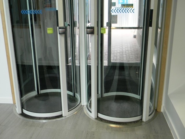 MBUK - Entrance matting to revolving doors